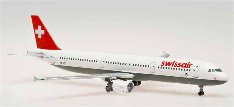 AeroClassics Swissair Airbus A321 HB-IOL 1:400 Diecast Model view 1