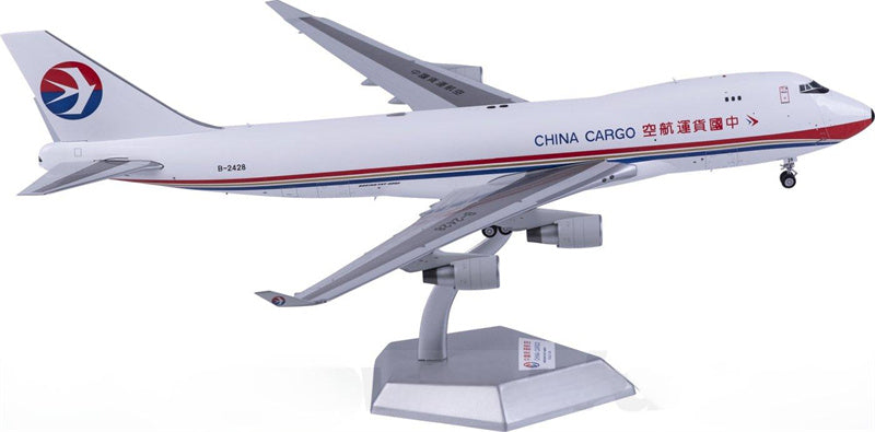 SQ Wings 1:200 China Cargo Airlines Boeing 747-400F B-2428 Diecast Model view 1