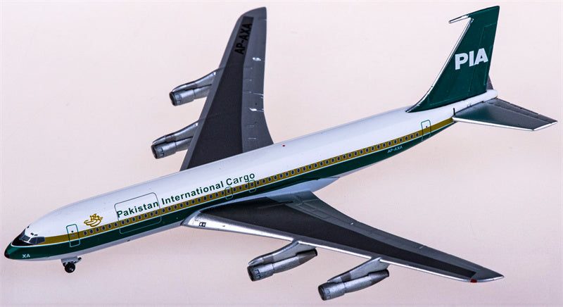 AeroClassics PIA Cargo Boeing 707-300 AP-AXA 1:400 Diecast Model view 2