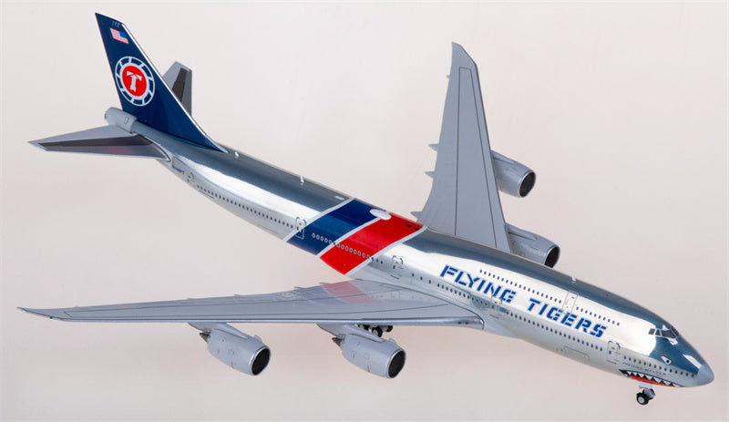 JC Wings Flying Tigers Boeing 747-8 N748FT 1:400 Diecast Model view 3