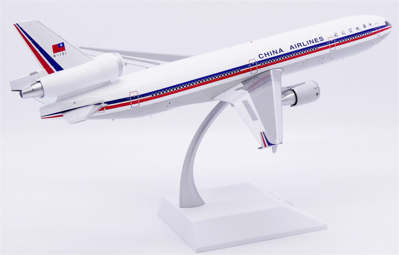 JC Wings 1:200 China Airlines McDonnell Douglas MD-11 B-151 Diecast Model view 2