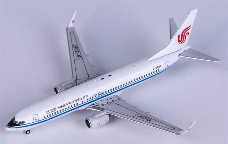 AeroPolaris Air China Boeing 737-800 B-206T 1:400 Diecast Model view 1