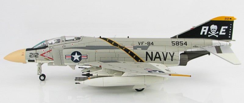 HOBBY MASTER USN F-4J VF-84 1:72 Model 1972 USS Franklin D. Roosevelt Jolly Rogers 155854