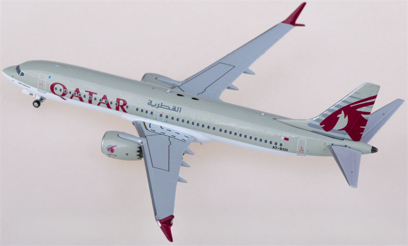 NG Models Qatar Boeing 737 MAX 8 A7-BSH 1:400 Diecast Model view 2