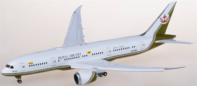 JC Wings Brunei Government Boeing 787-8 BBJ V8-OAS Flaps Down 1:200 Diecast Model view 1
