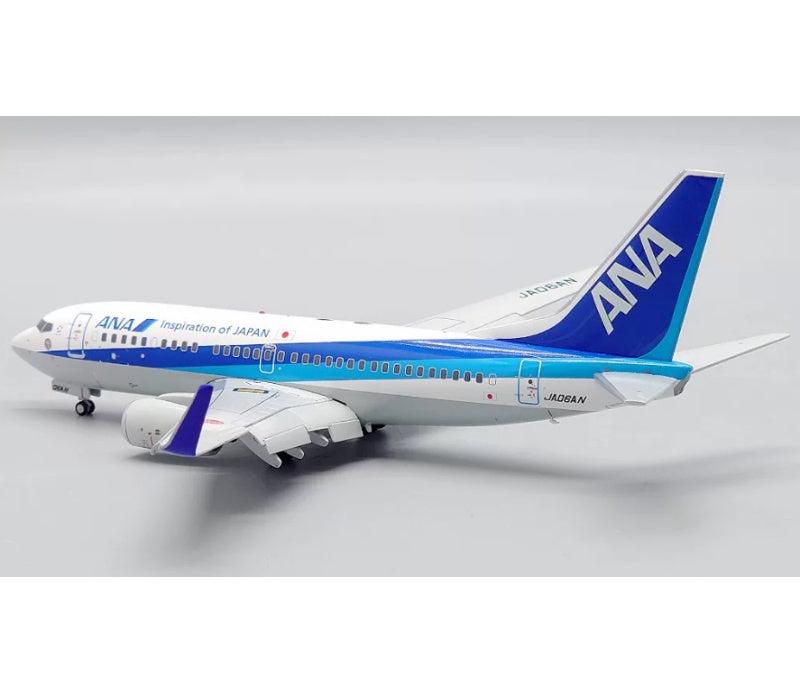 JC Wings 1:200 ANA B737-700 JA06AN Flaps down DIECAST Model