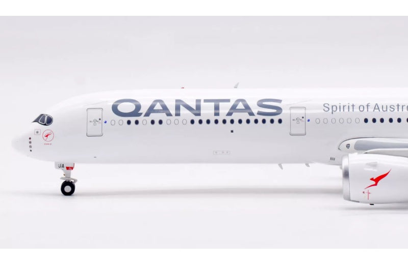 INFLIGHT 1:200 Qantas A350-1000 VH-OJA  DIECAST Model