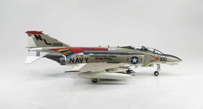 HOBBY MASTER USN F-4B VF-51 CAG Bird of CVW-15 1:72 Model   USS Coral Sea Screaming Eagles NL100 / 3009