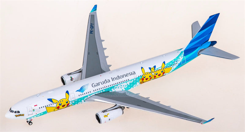 Phoenix 1:400 Garuda Indonesia Airbus A330-300 PK-GPY Diecast Model view 1