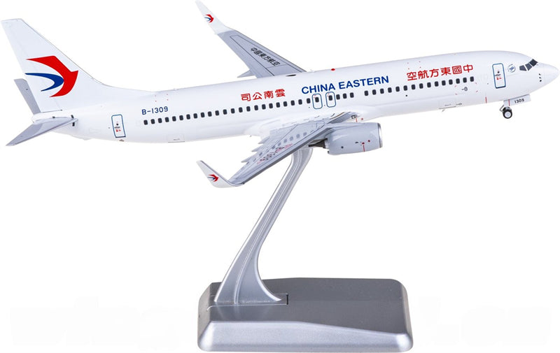 NG Models 1:200 China Eastern Boeing 737-800 B-1309 Diecast Model view 2