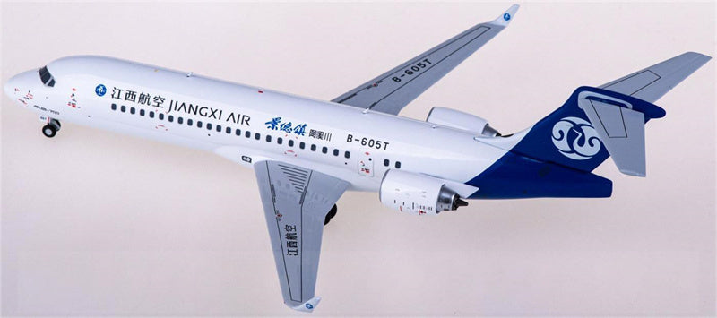 NG Models Jiangxi Air Comac ARJ21-700 B-605T 1:200 Airplan Diecast Model view 3