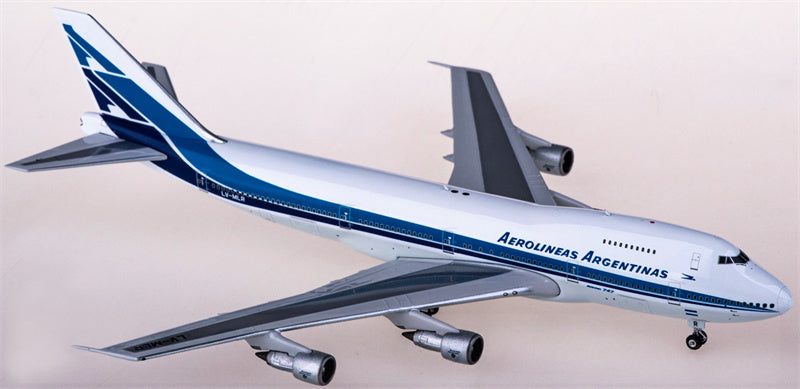 フェニックス・アエロリネアス・アルヘンティナス ボーイング747-200 LV-MLR 1:400スケール 飛行機組み立て済み旅客機モデルディスプレイ