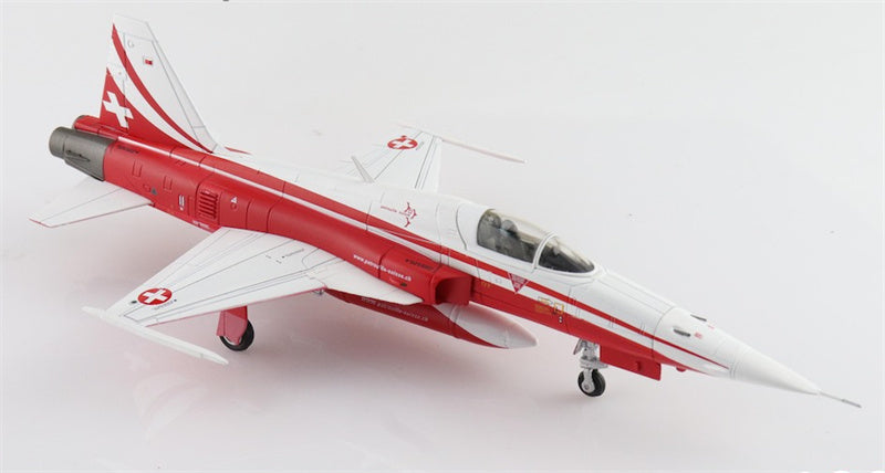 HOBBY MASTER F-5E Patrouille Suisse 2025 (with decals  pilot names & plane numbers) 1:72 Aircraft Pre-built Model
