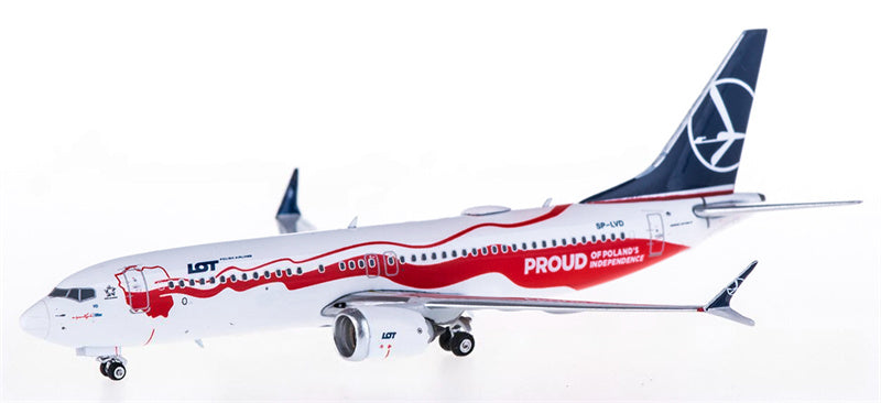 Phoenix LOT Boeing 737 MAX 8 SP-LVD 1:400 Diecast Model view 3