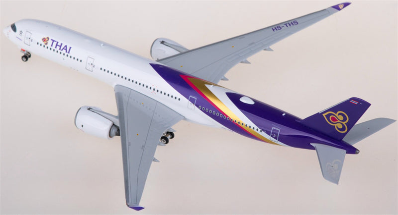 Phoenix Thai Airways Airbus A350-900 HS-THS 1:400 Diecast Model view 4