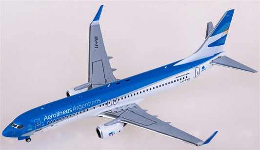 NG Models Aerolineas Argentinas Boeing 737-800 LV-FVN 1:400 Diecast Model view 1