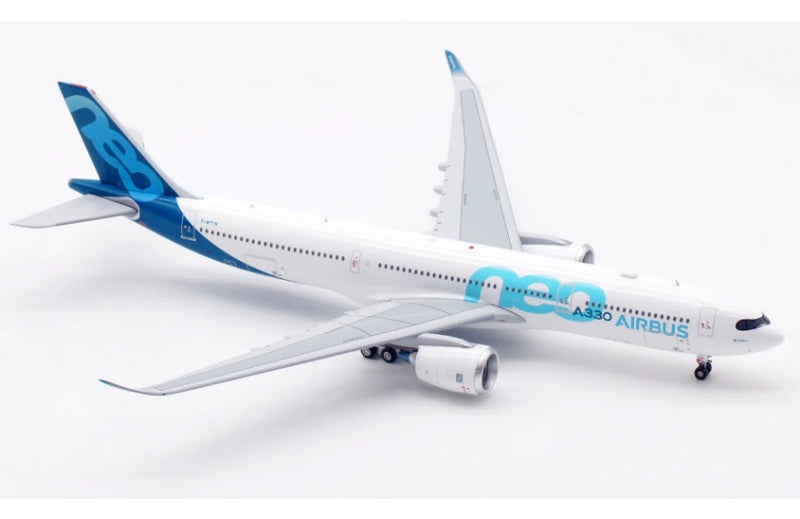 Aviation 1:400 Airbus A330-900NEO F-WTTN  DIECAST Model