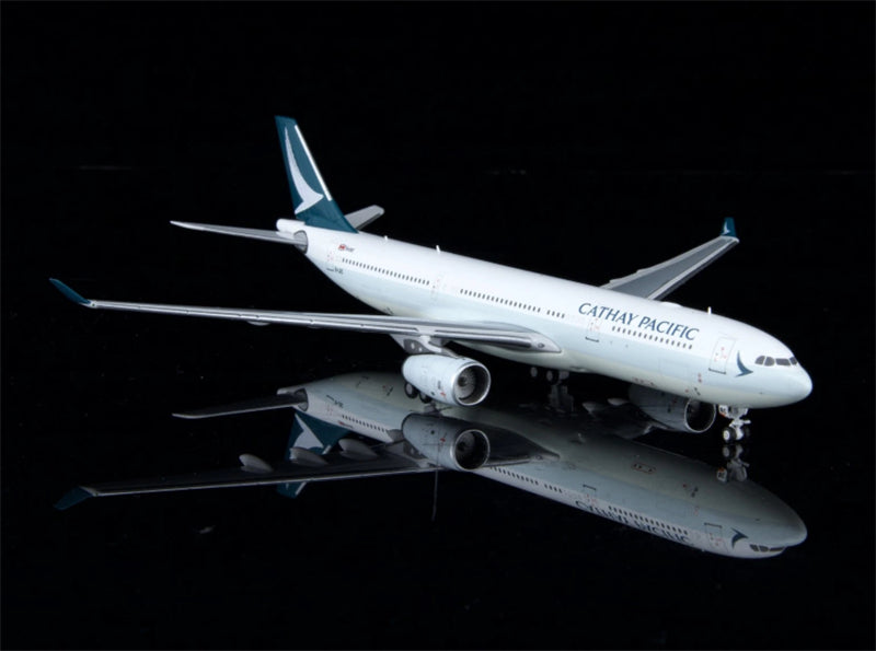 Kylin Model 1:400 Cathay Pacific Airbus A330-300 B-LBC  DIECAST Model