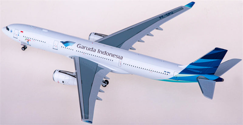 NG Models Garuda Indonesia Airbus A330-300 PK-GPU 1:400 Diecast Model view 2