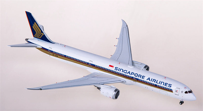 JC Wings Singapore Airlines Boeing 787-10 Dreamliner 9V-SCM 1:400 Diecast Model view 3