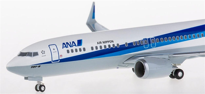 Hogan Boeing 737 MAX 8 1:200 ABS Model view 5