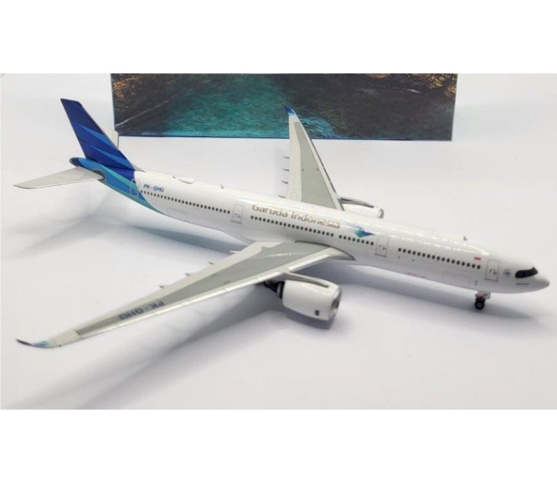 Phoenix 1:400 Garuda Indonesia A330-900Neo PK-GHG  DIECAST Model