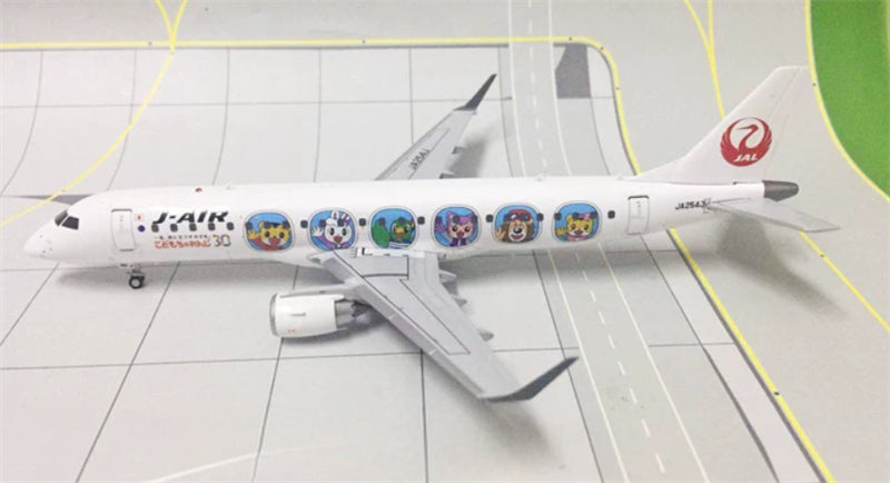 JC Wings 1:200 J-Air Embraer ERJ-190 JA254J  DIECAST Model