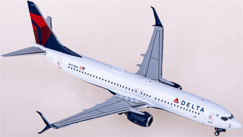 NG Models Delta Air Lines Boeing 737-800 N374DA 1:400 Diecast Model view 3