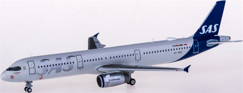 JC Wings SAS Airbus A321 OY-KBH 1:400 Diecast Model view 1