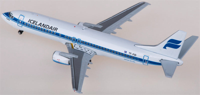 JC Wings Icelandair Boeing 737-400 TF-FID 1:400 Diecast Model view 3