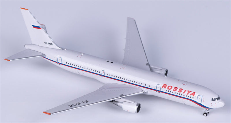 Z2MODEL Rossiya Boeing 767-300 EI-ECB 1:400 Diecast Model view 2