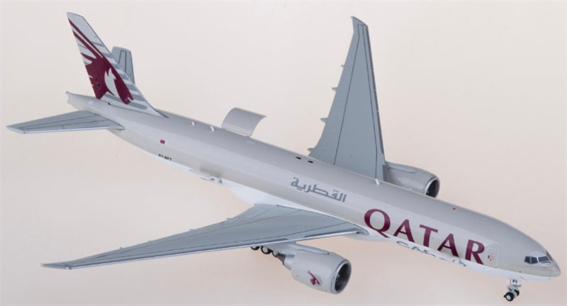 Geminijets Qatar Boeing 777-200LRF A7-BFT 1:400 Diecast Model view 1