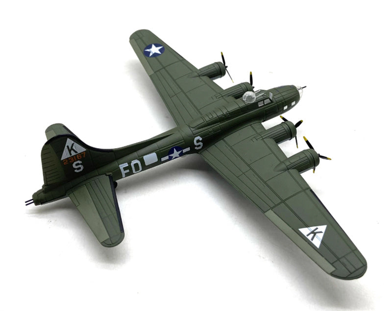 FLOZ American Flying Fortress B-17 Bomber 1:144 Aircraft Pre-built Model