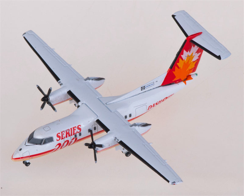 JC Wings De Havilland Canada DHC-8-Q200 C-GGMP 1:400 Diecast Model view 1