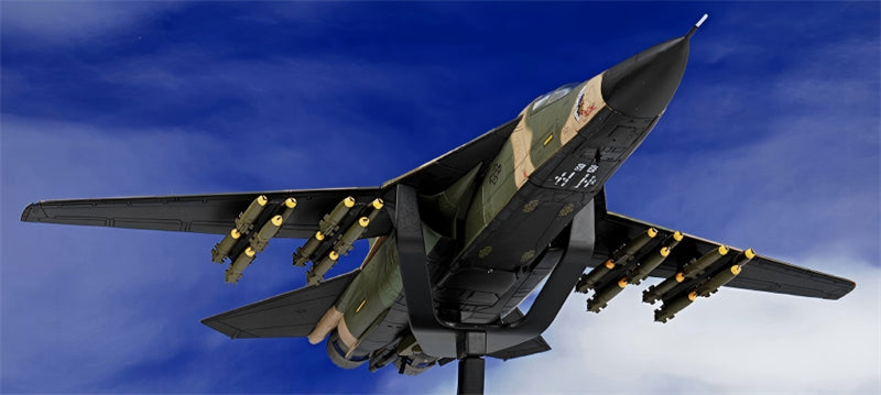 HOBBY MASTER USAF F-111E 20th SQN 1:72 Model 1989 The Chief 68-0020