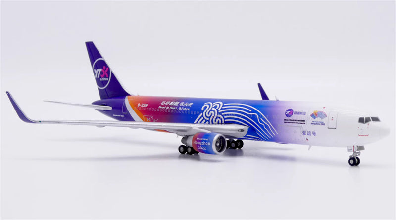 JC Wings YTO Airlines Boeing 767-300ERF B-221F 1:400 Aircraft Model