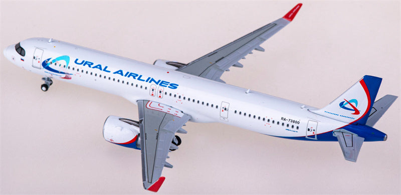 Geminijets Ural Airlines for Airbus A321 RA-73800 1:400 Airplane Pre-built  Airliner Model Display