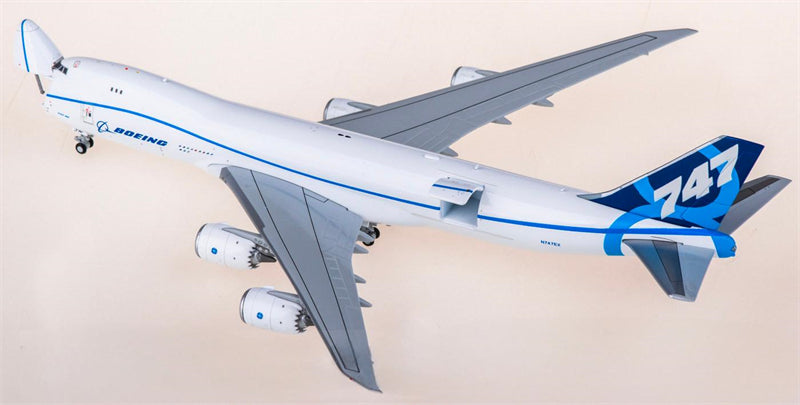 HX Models 1:400 Boeing 747-8F N747EX Interactive Version Model