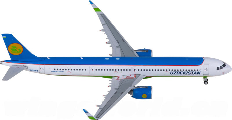 Phoenix Uzbekistan Airways Airbus A321neo UK32104 1:400 Diecast Model view 1