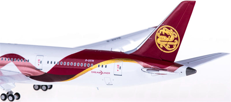 JC Wings Juneyao Air Boeing 787-9 B-207N Flaps Down 1:400 Diecast Model view 5