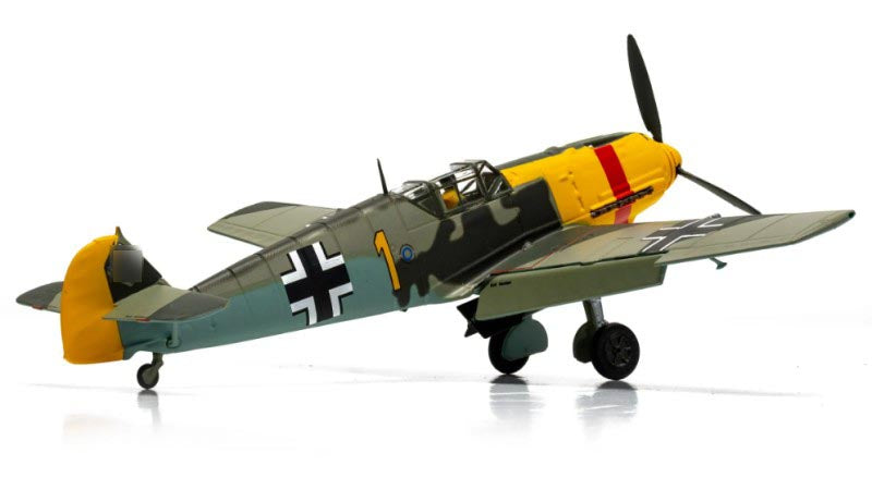 CORGI Luftwaffe Me109E-4/B 3./JG 53 1:72 Model 1940 Battle of Britain 85 Limited Edition Oberleutnant Yellow 1