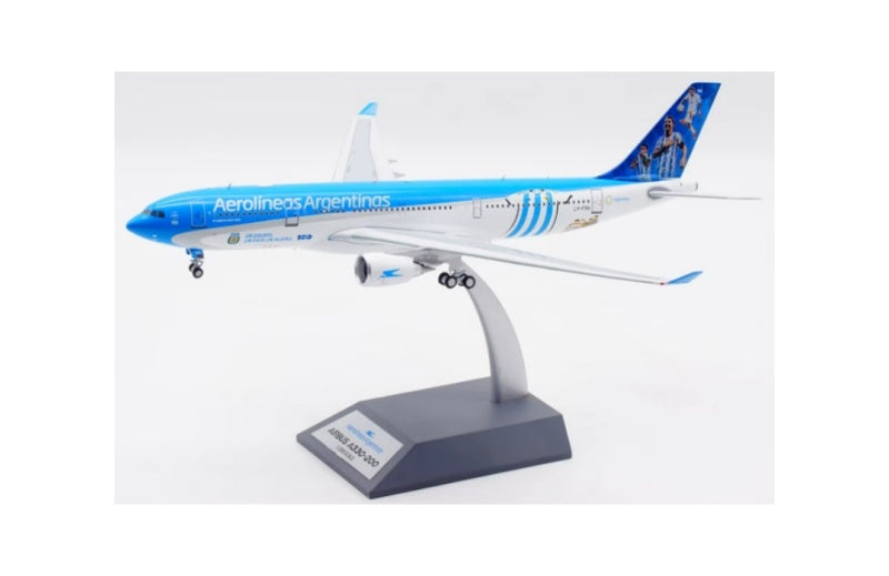 B-Models 1:200 Aerolineas Argentinas A330-200 LV-FVH  DIECAST Model