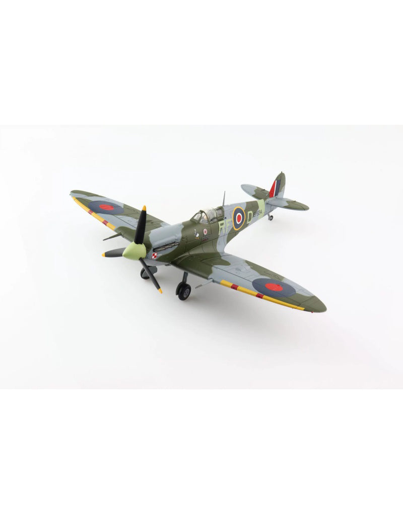 HOBBY MASTER RAF SpitfireMK. Vb 303 Poland Sqn. Lt. Jan Zumbach 1:48 Model 1942   RF-D/EP594