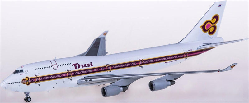 JC Wings Thai Airways Boeing 747-400 HS-TGY 1:400 Diecast Model view 2