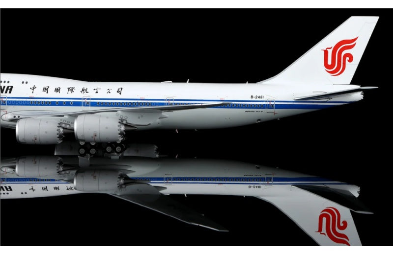 SQ Wings 1:200 Air China B747-8I B-2481 Standard Edition DIECAST Model