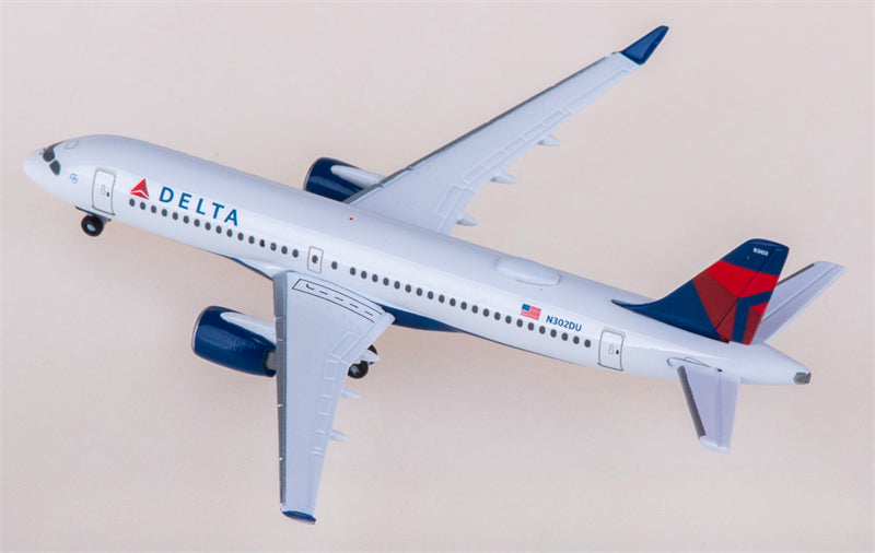 Herpa Delta Air Lines Airbus A220-300 N302DU 1:500 Diecast Model view 2