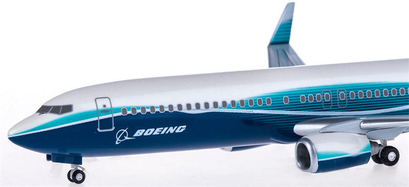 Hogan Boeing 737-900ER 1:200 ABS Model view 2