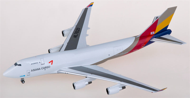 NG Models Asiana Cargo Boeing 747-400BDSF HL7620 1:400 Diecast Model view 2