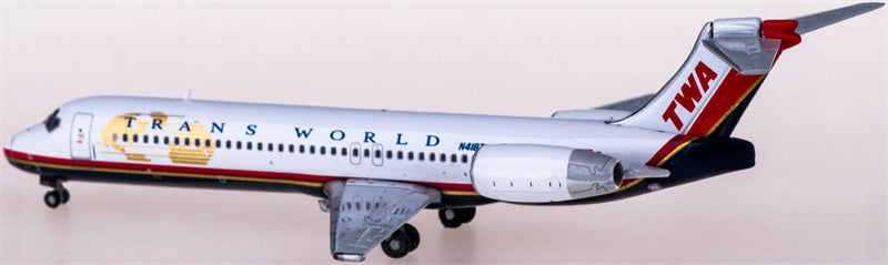 Geminijets TWA Boeing 717-200 N418TW 1:400 Diecast Model view 4
