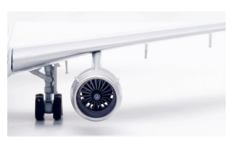 Inflight 1:200 Wardair Canada DC-10 C-GXRB  DIECAST Model